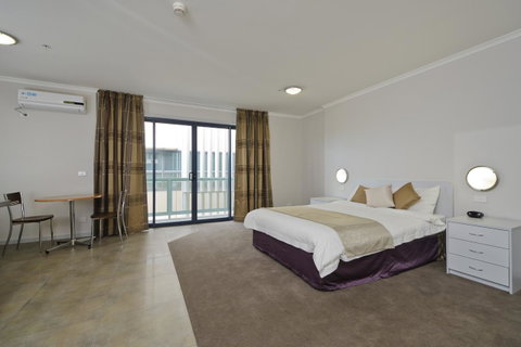 Carlton Lygon Lodge - Close To Melbourne Uni - Accommodation Tasmania 4