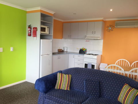 Lakeside At Mallacoota - Accommodation Tasmania 5