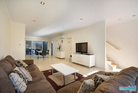 The Block Townhouses - Accommodation Tasmania 0