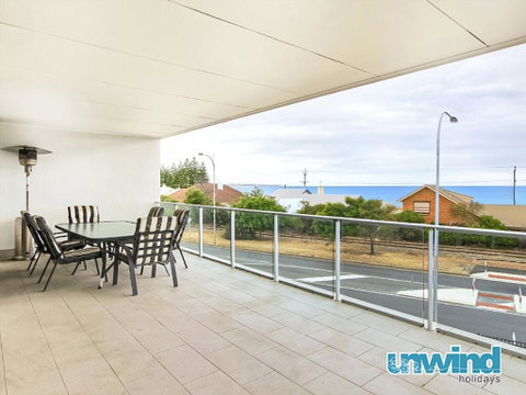 The Block Views Apartments Victor Harbor - Accommodation Tasmania 1