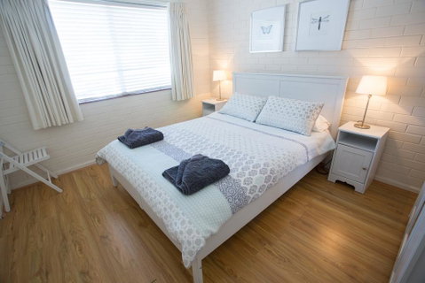 The Blue Door Villa - Accommodation Tasmania 1