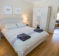 The Blue Door Villa - Accommodation Tasmania