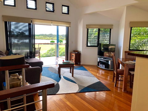 The Boathouse - Accommodation Tasmania 2