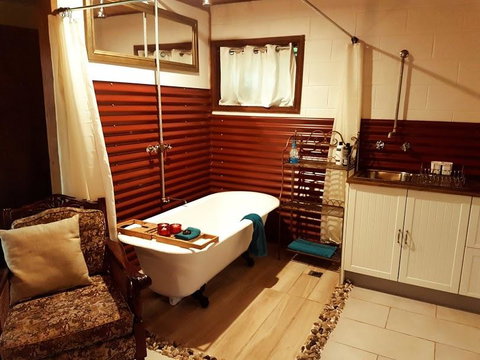 The Cabin - Accommodation Tasmania 2
