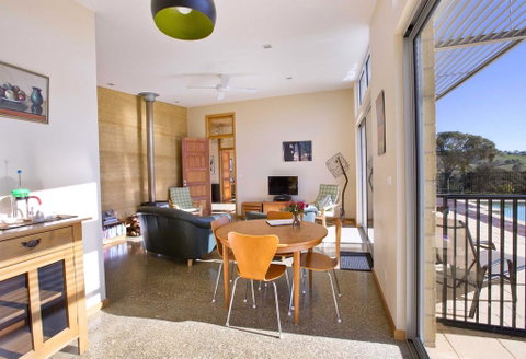 The Chocolate Lily Bed & Breakfast - Accommodation Tasmania 1