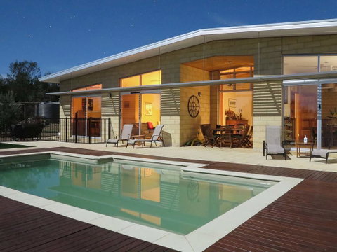 The Chocolate Lily Bed & Breakfast - Accommodation Tasmania 0