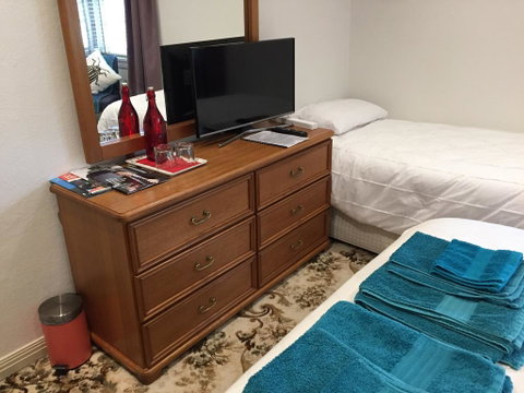 The Evergreen Bed And Breakfast - Accommodation Tasmania 1