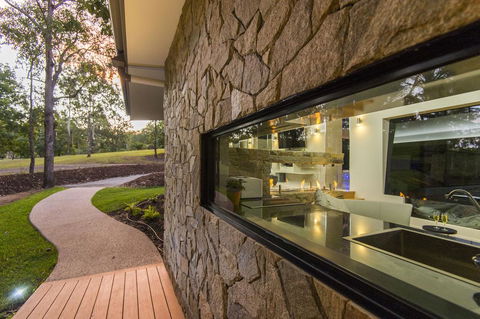 The Feathered Nest - Luxury Wildlife Retreat - Accommodation Tasmania 2