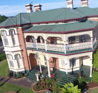 The Grand On Macfie - Accommodation Tasmania