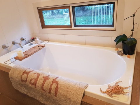 The Gurdies Room With Amazing Sunset Views - Accommodation Tasmania 2
