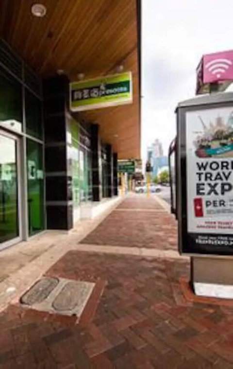 The Heart Of Northbridge With Complimentary Parking, Wifi & Netflix - Accommodation Tasmania 3