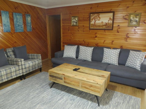 The Hideout - Accommodation Tasmania 2