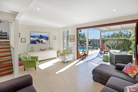 The Lighthouse, Noosa Hill - Accommodation Tasmania 2
