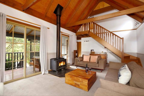 The Lodge - Accommodation Tasmania 1