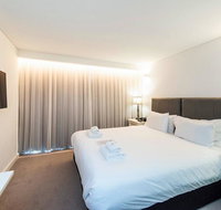 The Nest - Bright Space on Newcastle St with Roof Terrace - Accommodation Tasmania