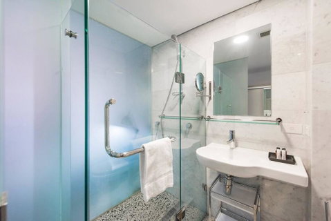 The Nest - New York Style Space In Northbridge + Roof Terrace - Accommodation Tasmania 3