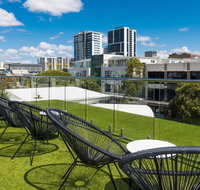 The Nest - Quirky Queen Sized Space with Roof Terrace - Accommodation Tasmania