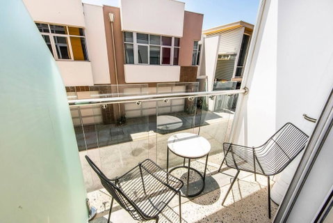The Nest - Traditional Room In Northbridge And Roof Terrace - Accommodation Tasmania 3