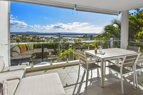 The Outlook - Accommodation Tasmania 0