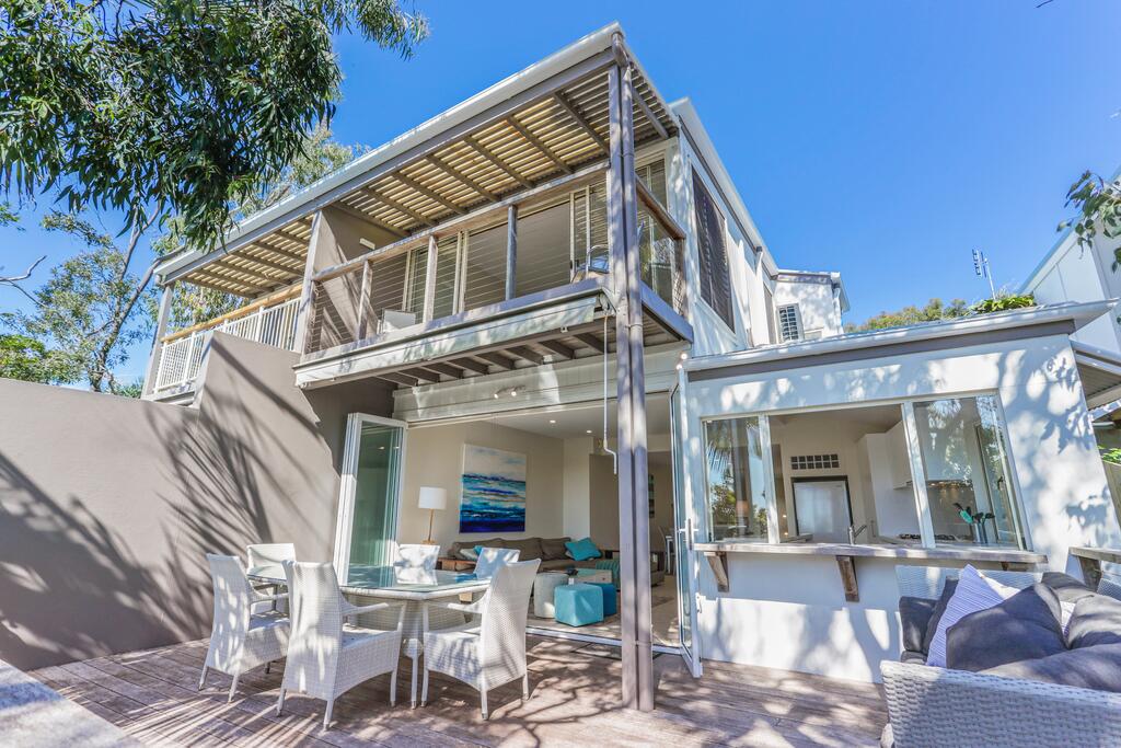 Sunshine Beach QLD Accommodation Tasmania