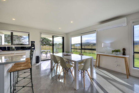 The Pines 1 - Accommodation Tasmania 3