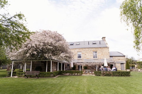The Red Feather Inn - Accommodation Tasmania 2