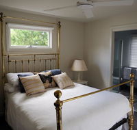 The Red Feather Inn - Accommodation Tasmania