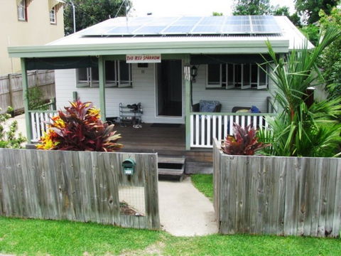 The Red Sparrow - Accommodation Tasmania 0