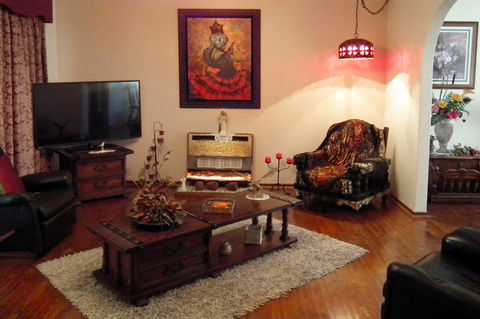 The Spanish Retreat And BnB - 24 Hrs - Accommodation Tasmania 0