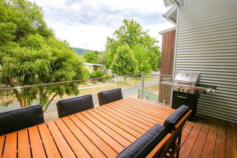 The Stelvio Villas - Villa One - Accommodation Tasmania 3