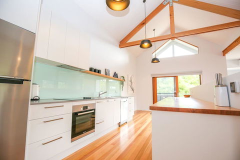 The Stelvio Villas - Villa One - Accommodation Tasmania 2
