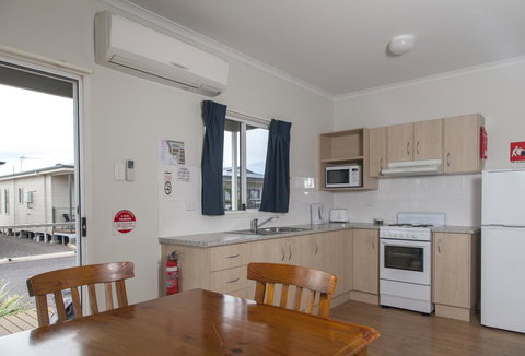 The Sundowner Cabin & Tourist Park - Accommodation Tasmania 1