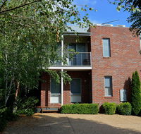 The Track - beautiful townhouse in Bright - Accommodation Tasmania