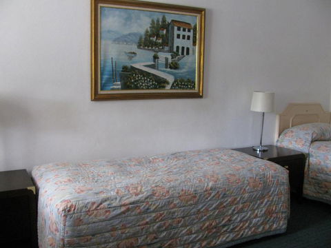 The Wayfarer Motel - Accommodation Tasmania 3