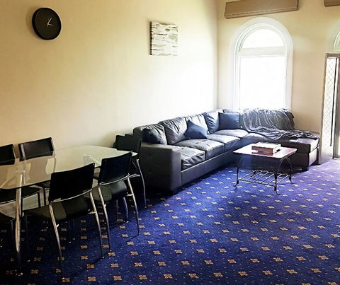 The Wharf Hotel - Accommodation Tasmania 1