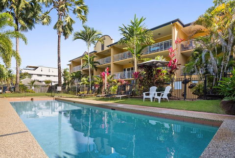 The York Beachfront Holiday Apartments - Accommodation Tasmania 0