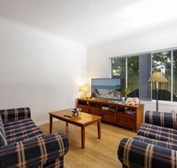 Three Bedroom Townhouse - Accommodation Tasmania