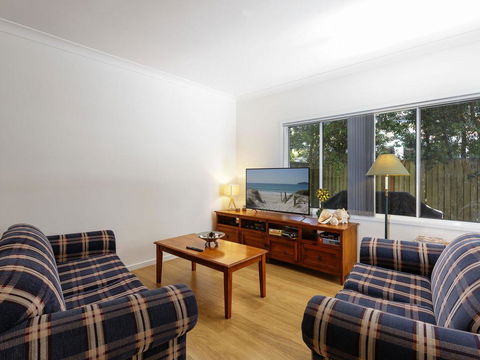 Three Bedroom Townhouse - Accommodation Tasmania 0
