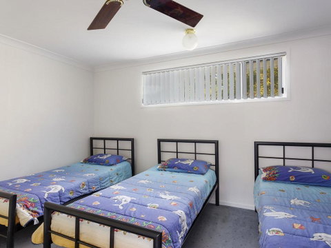 Three Bedroom Townhouse - Accommodation Tasmania 1