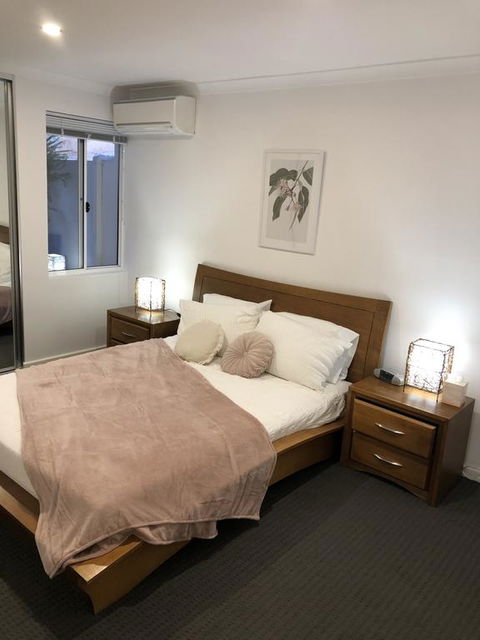 Three Bedroom, Two Bathroom Family Home - Accommodation Tasmania 2