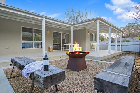 Three Sisters - Accommodation Tasmania 1