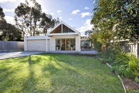 Torquay Retreats Aus - Eighteen Beach - Accommodation Tasmania 0