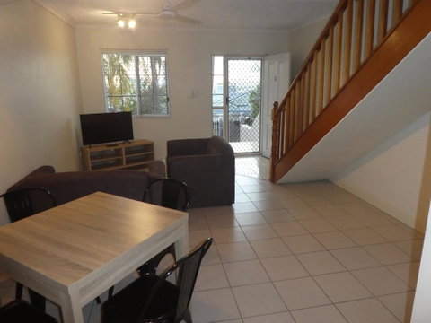 Townsville Terrace - Accommodation Tasmania 2