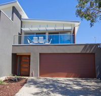 Troon Townhouse 2-17 - Accommodation Tasmania