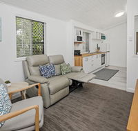Tropical on McKenzie MK1 - Accommodation Tasmania