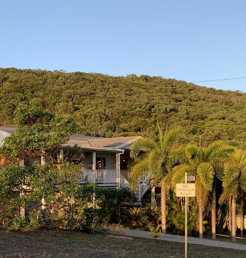Tropical Styling - Accommodation Tasmania 3