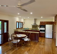 Tropical Styling - Accommodation Tasmania