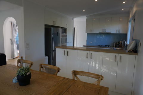 Tussock Sands - Accommodation Tasmania 2