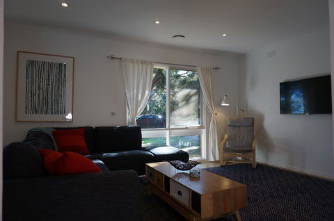 Tussock Sands - Accommodation Tasmania 1