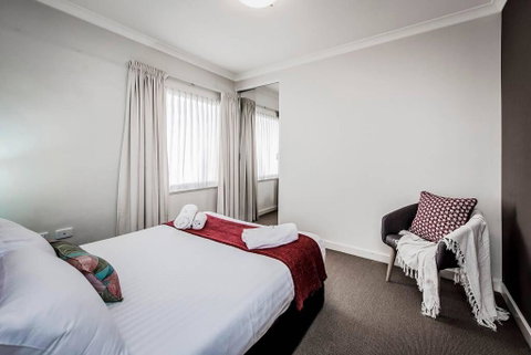 Two Bedder With Parking Close To Perth City Centre - Accommodation Tasmania 3
